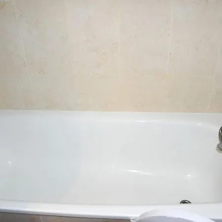 公寓 Superb Flat In Recent Building With Parking Lot 塞尔吉