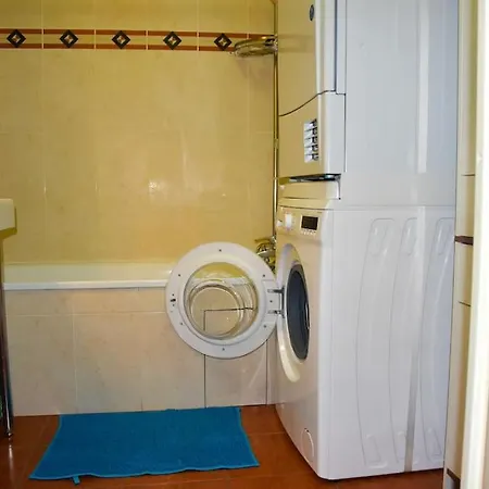 公寓 Superb Flat In Recent Building With Parking Lot 塞尔吉